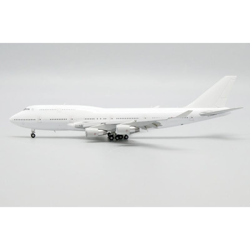 塗装DIY 1/400 Blank B747-400 Flap Down PW Engine