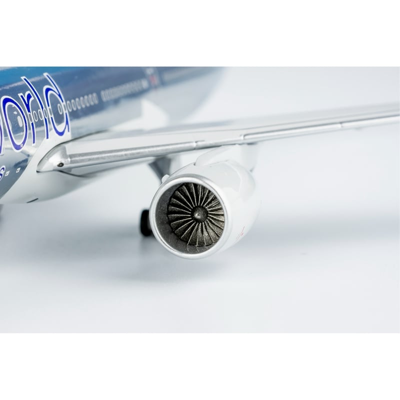 お取り寄せ商品】1/400 777-200ER アメリカン航空「ワンワールド塗装機