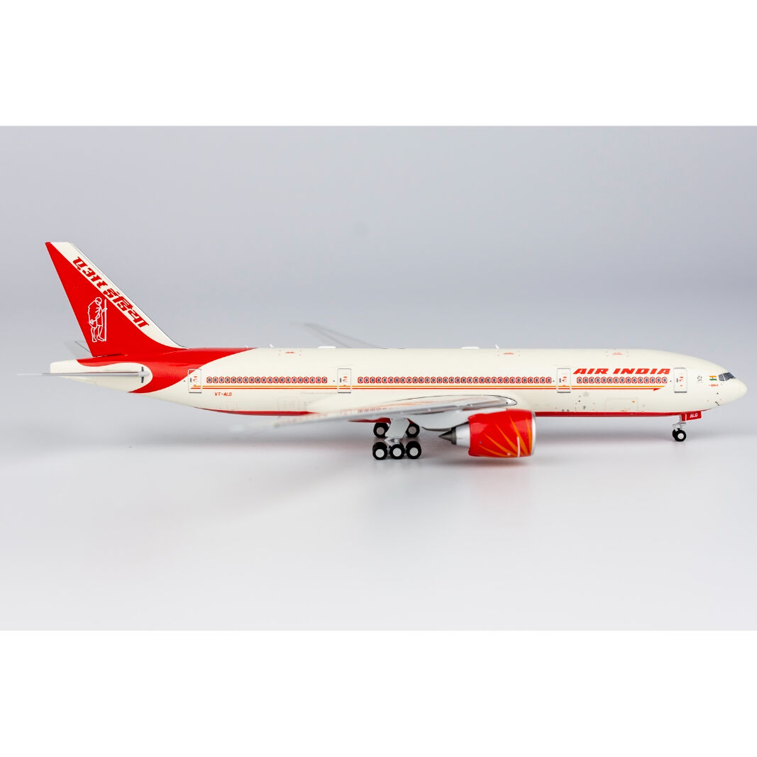 お取り寄せ商品】1/400 777-200LR エア・インディア「マハトマ