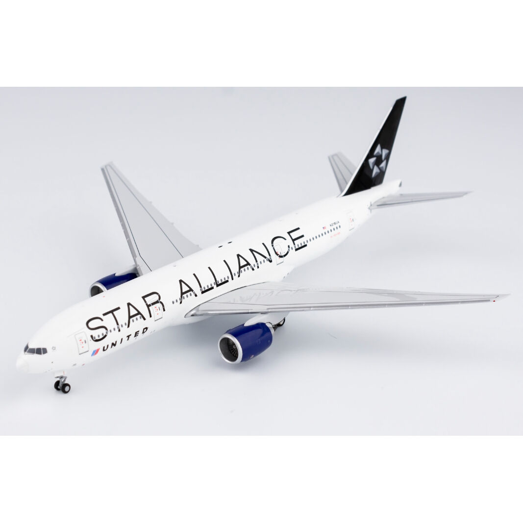 ANA B777-200 スターアライアンス塗装　1/400 1/400 B777-200 ANA スタアラ/スターアライアンス塗装 JA711A