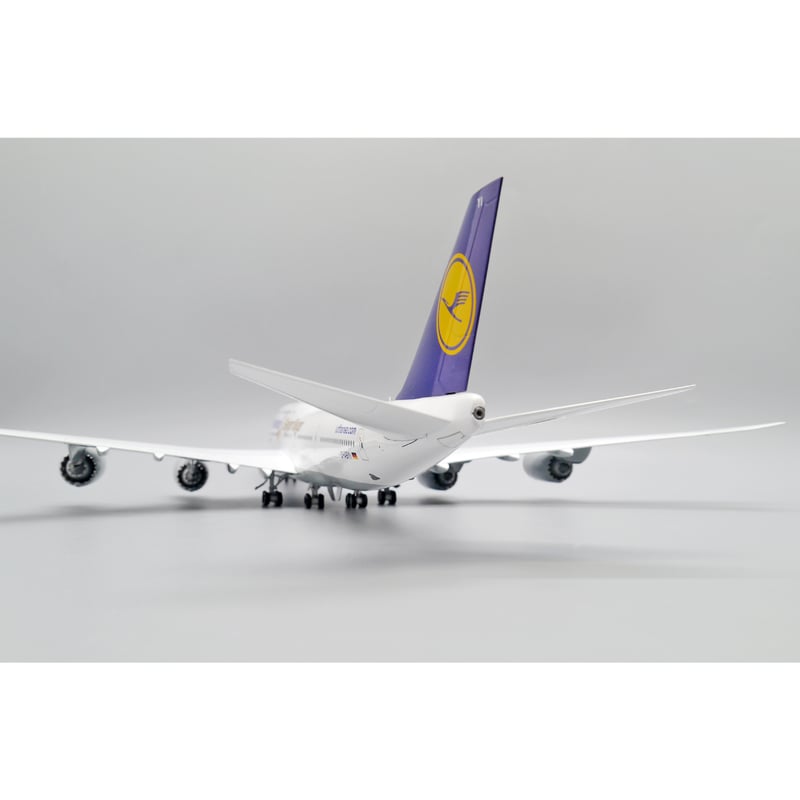お取り寄せ商品】1/200 747-8 ルフトハンザドイツ航空「Fanhansa