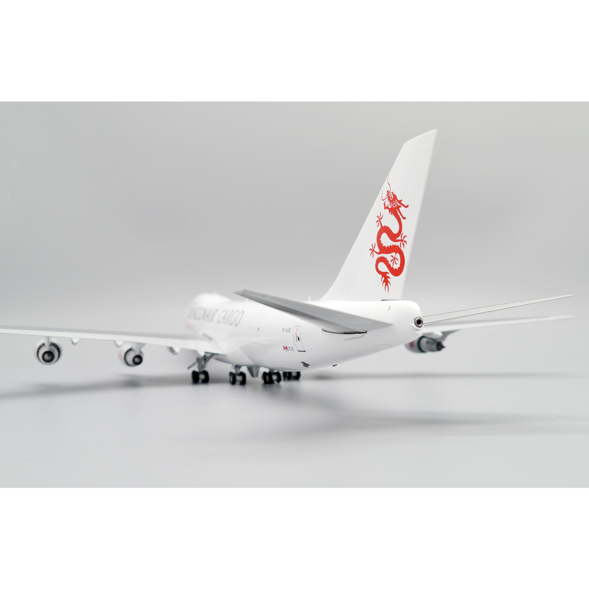 お取り寄せ商品】1/200 747-200 香港ドラゴン航空 B-KAD | ひこーきちゃん