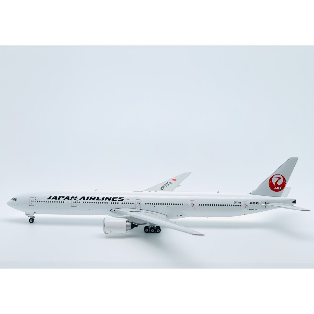 非売品・新商品情報】1/400 777-300 JAL JA8945 | ひこーきちゃん