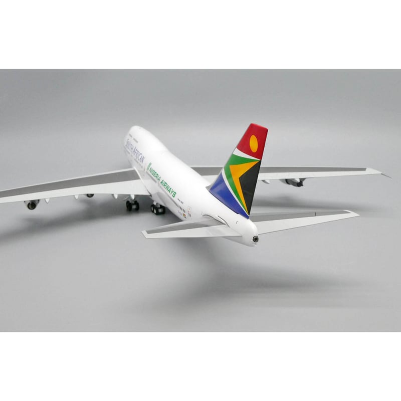 Amazon.co.jp: Jcwings 南アフリカ航空 747-300 ZS-SAT 1/200  