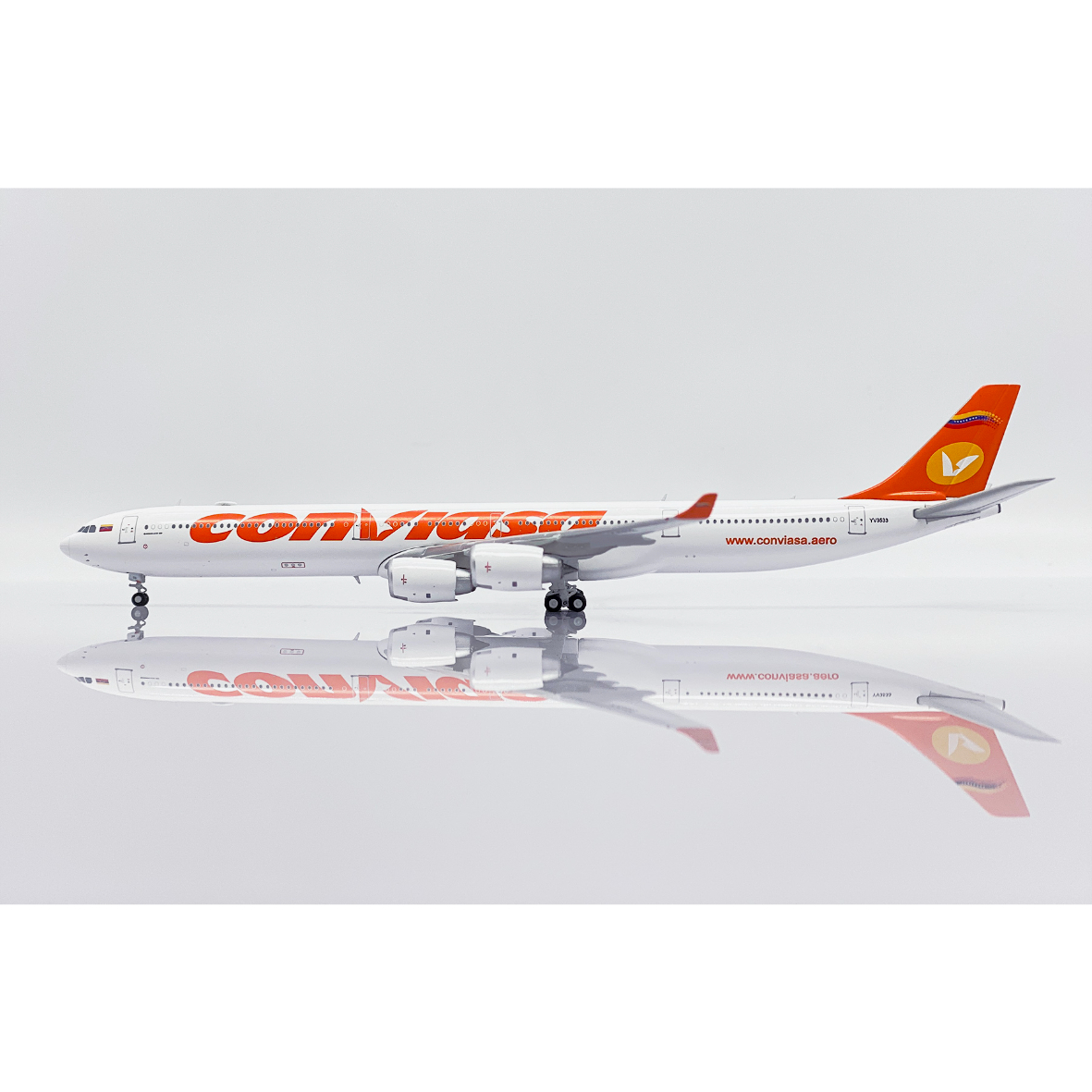 1/400 A340-600 コンビアサ航空 YV3533 | ひこーきちゃん