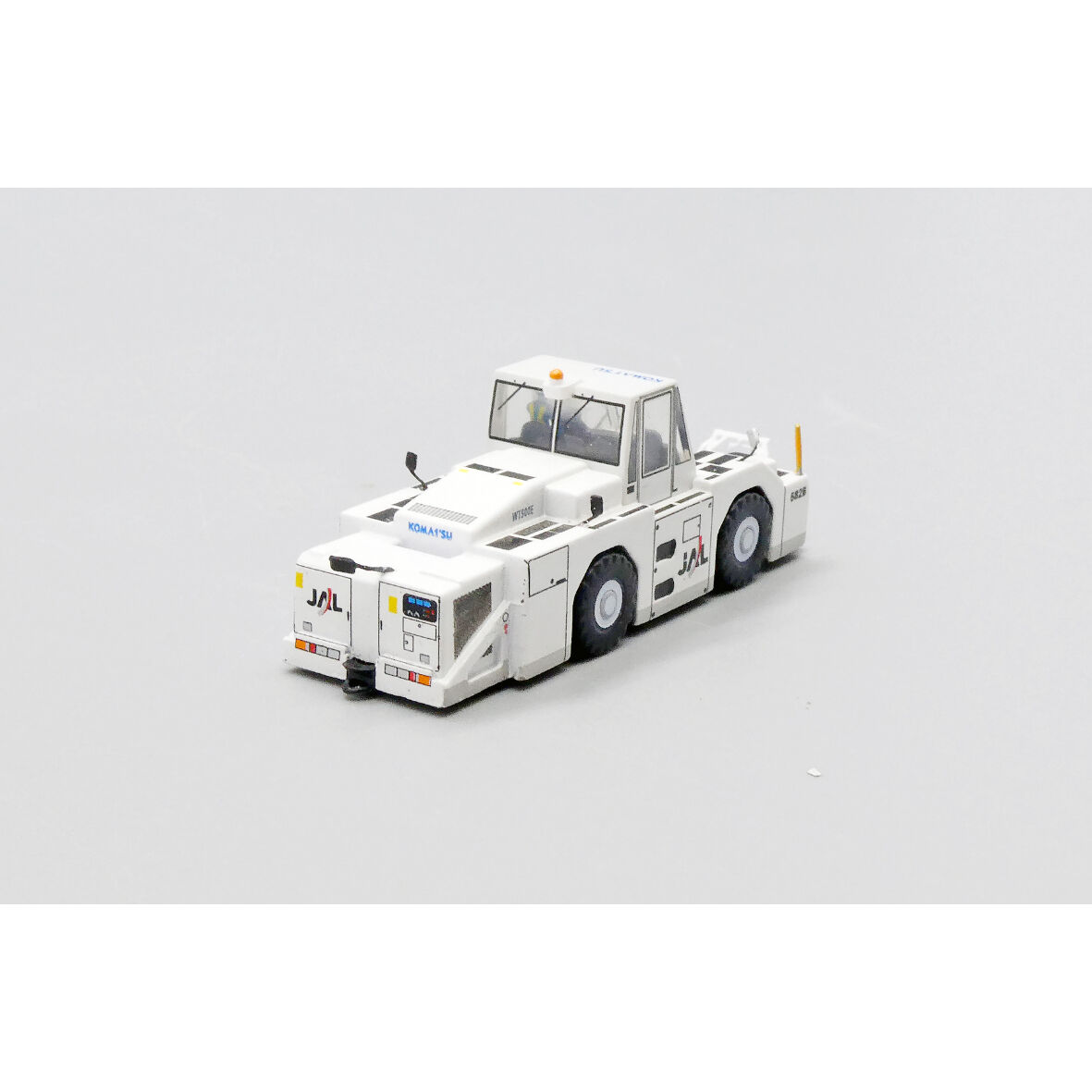 WT500E 空港トグトラック 1:200 Jal 非売品・新商品情報】1/200 トーイングトラクターWT500E JAL太陽