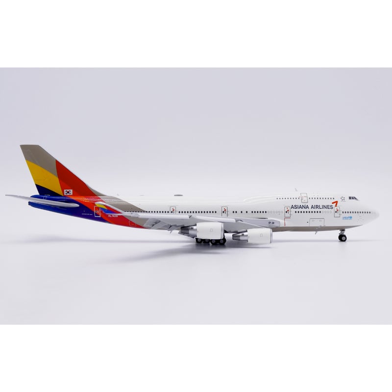【希少】アシアナ航空3機セット 1/200スケール お取り寄せ商品】1/400 747-400 アシアナ航空「最後1機