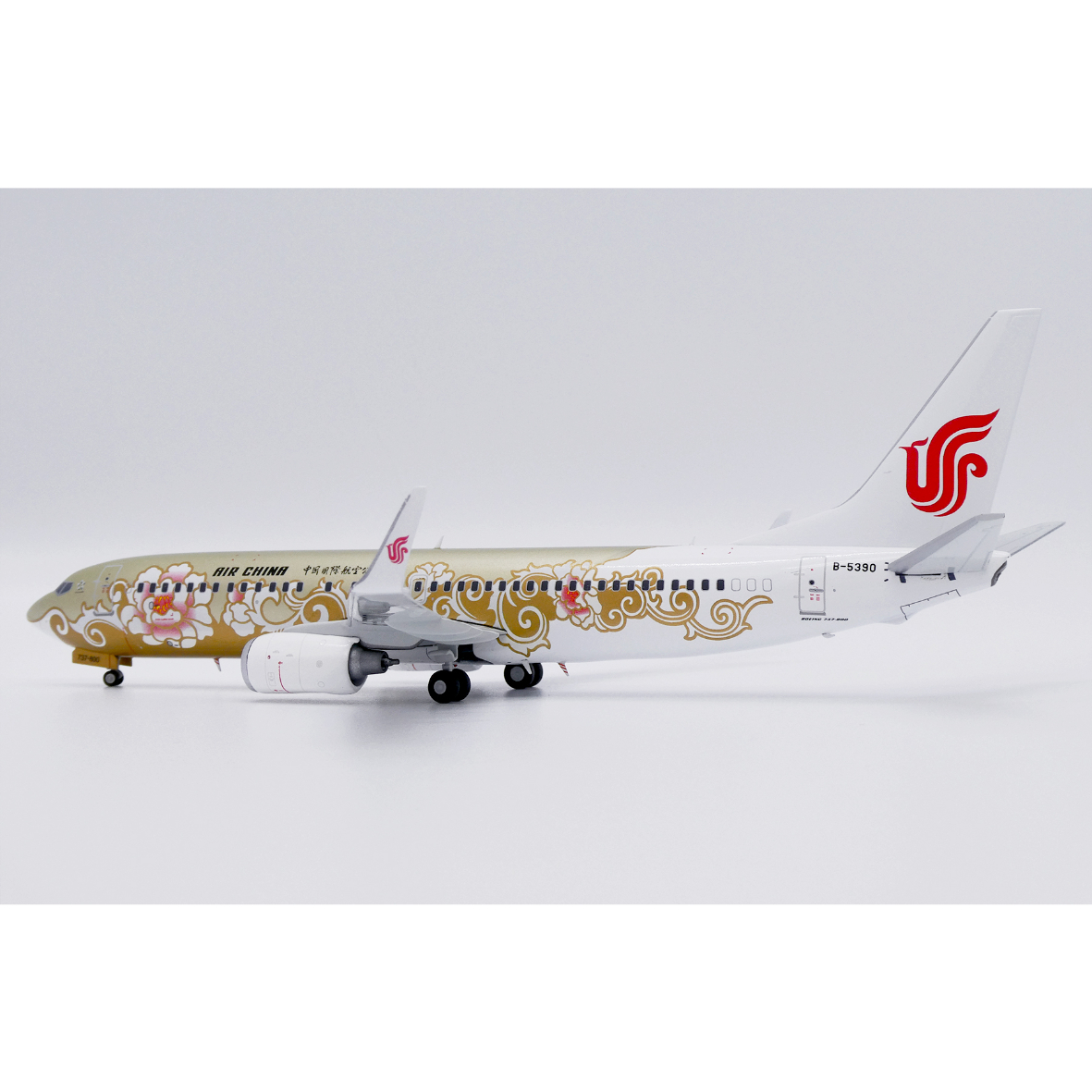 お取り寄せ商品】1/200 737-800 中国国際航空「金牡丹特別塗装機」