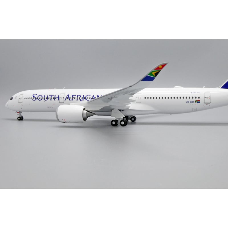 お取り寄せ商品】1/200 A350-900XWB 南アフリカ航空 お取り寄せ商品】1/200 A350-900XWB 南アフリカ航空