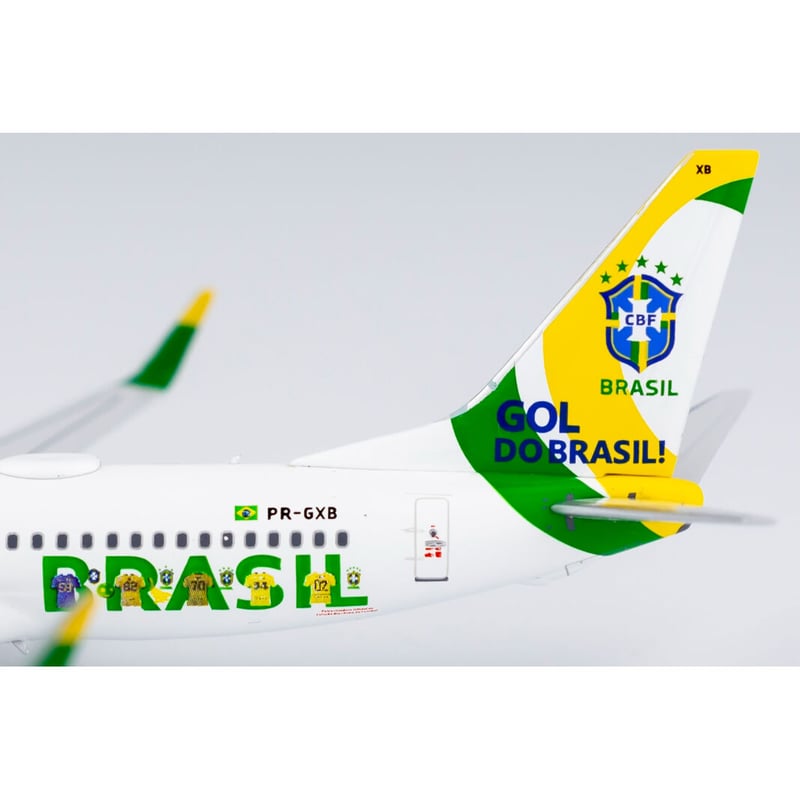 お取り寄せ商品】1/400 737-800/w ゴル航空