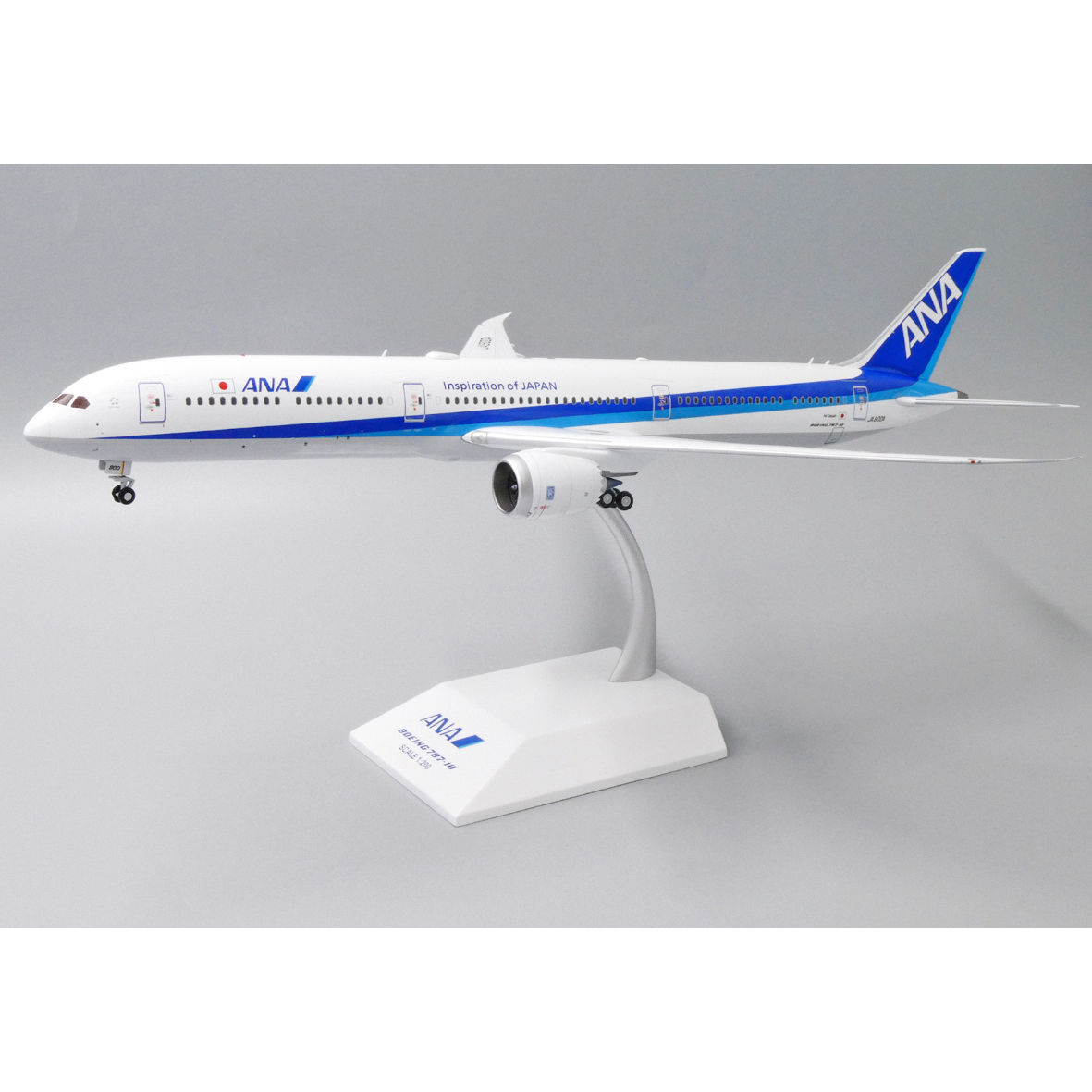 【極美品】ANA BOEING 1/200 B787-10 JA900A fit=scale-down,w=1200