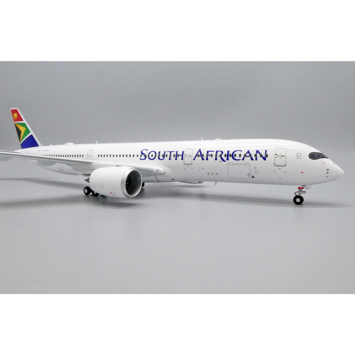 南アフリカ航空　A350-900   1/400 お取り寄せ商品】1/200 A350-900XWB 南アフリカ航空