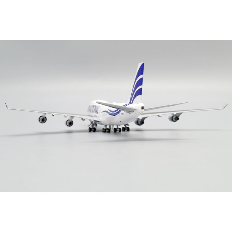 お取り寄せ商品】1/400 747-400(BCF) ナショナル・エアラインズ お取り寄せ商品】1/400 747-400(BCF) ナショナル・エアラインズ