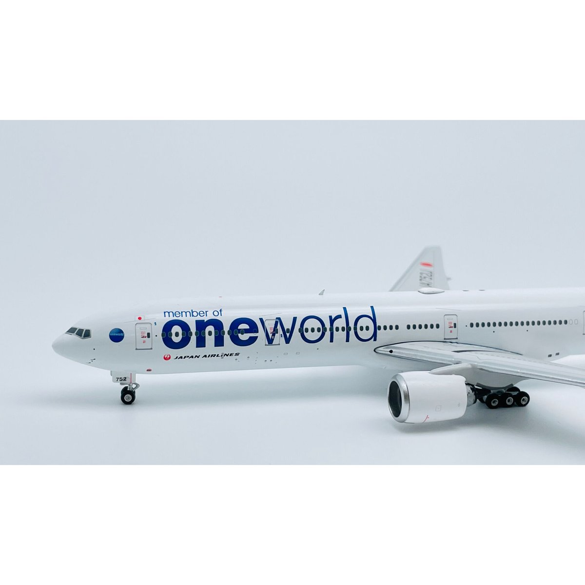 JAL B777-300 JA752J oneworld塗装