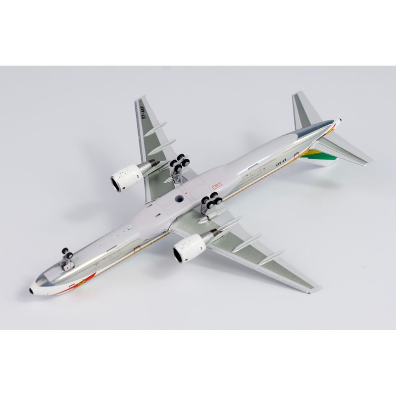 お取り寄せ商品】1/400 757-200 エチオピア航空 ET-AKF