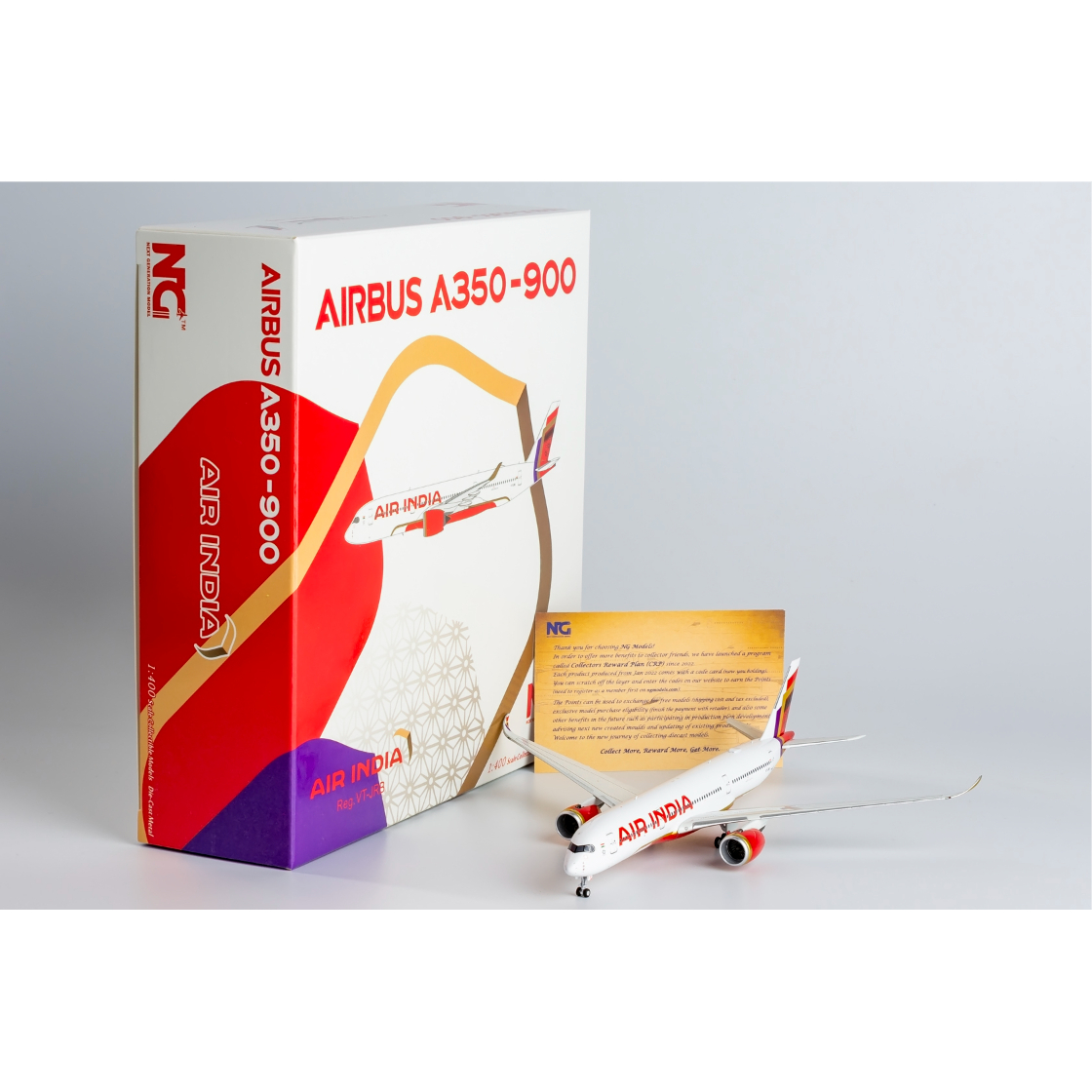 タイ航空　オリジナル　A350-900 1/200スケール Amazon.co.jp: HOGAN WINGS B 1/200スケール A350-900 タイ国際