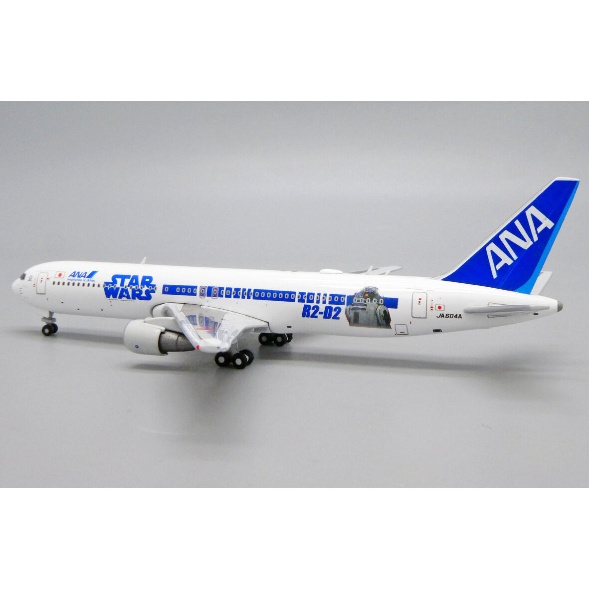 非売品・新商品情報】1/500 767-300ER ANA全日空 特別塗装 「STAR W