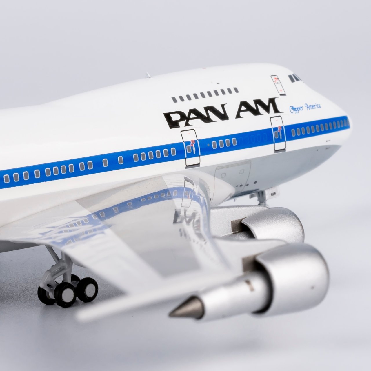 お取り寄せ商品】1/400 747SP パンアメリカン航空「Clipper America