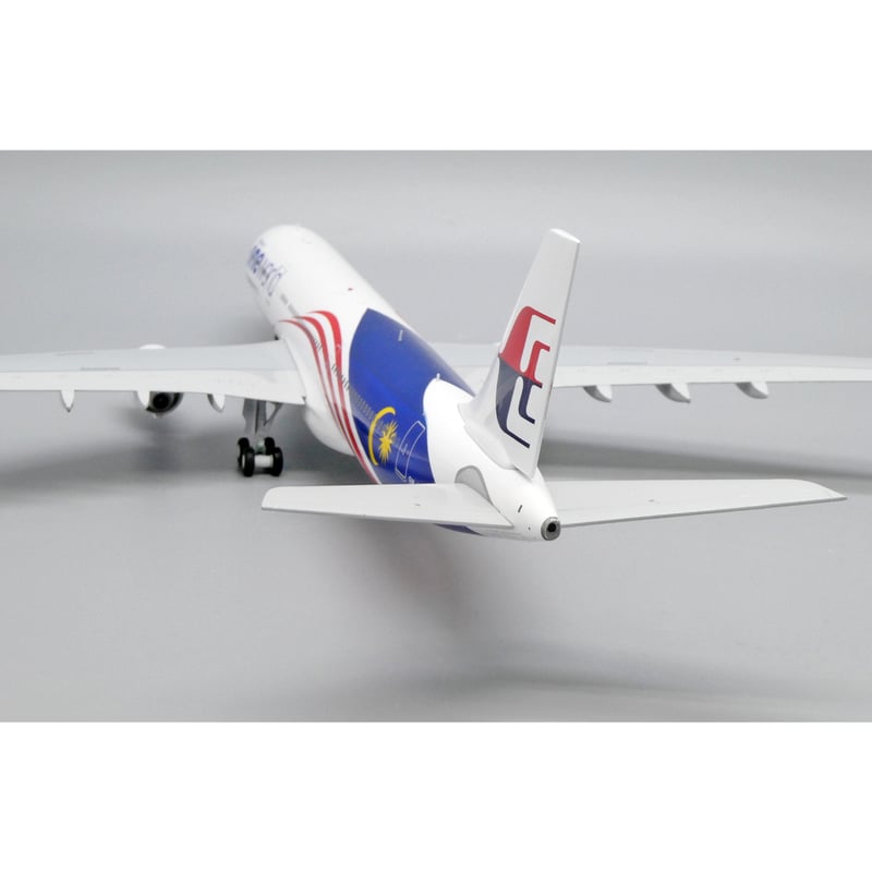 マレーシア航空 A330-300 スケール1/200 JC Wings A330-300 マレーシア航空 「Negaraku」 9M-MTJ 1/200