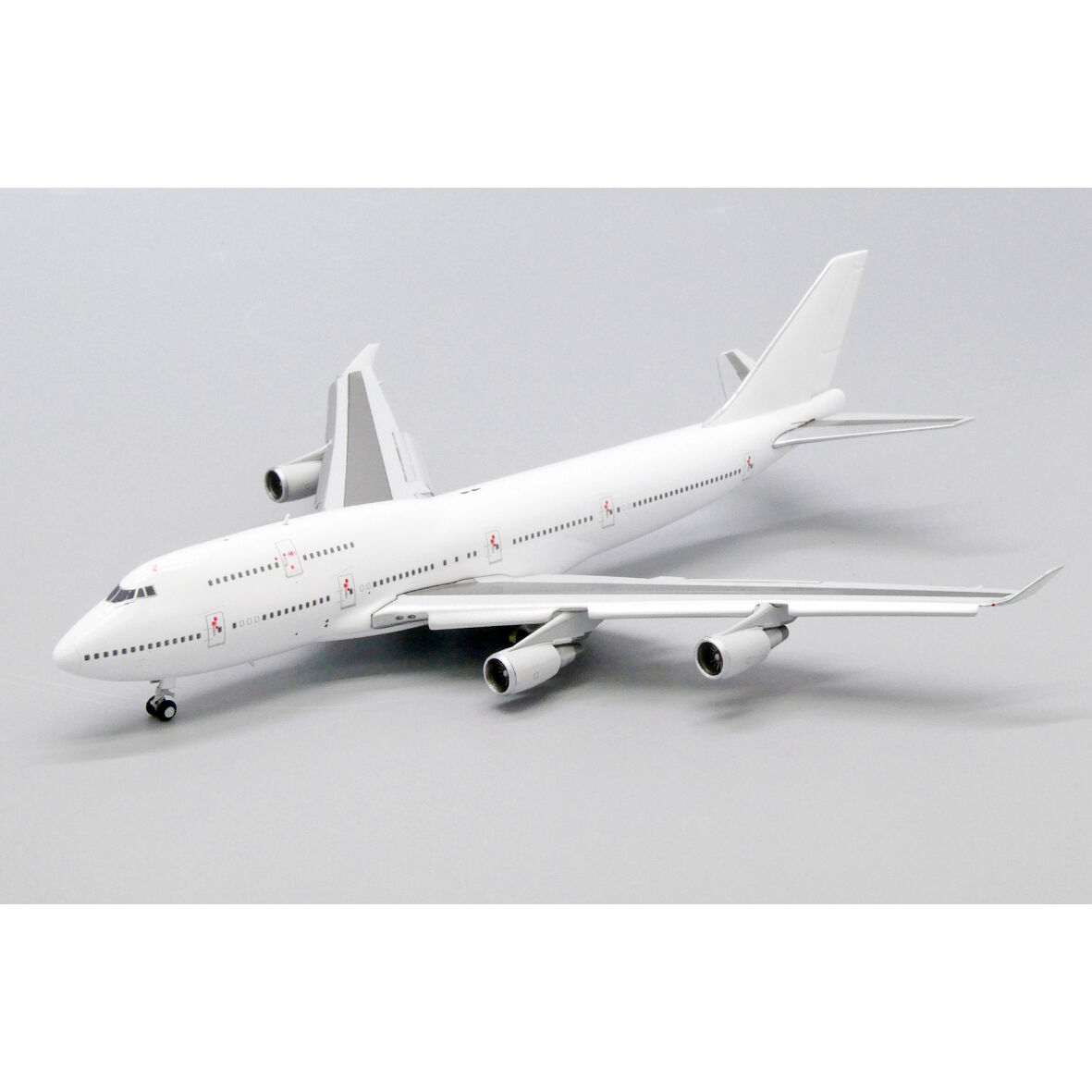 訳あり】【特売セール商品】塗装DIY 1/400 B747-400 GE Engine 訳あり】【特売セール商品】塗装DIY 1/400 B747-400 GE Engine