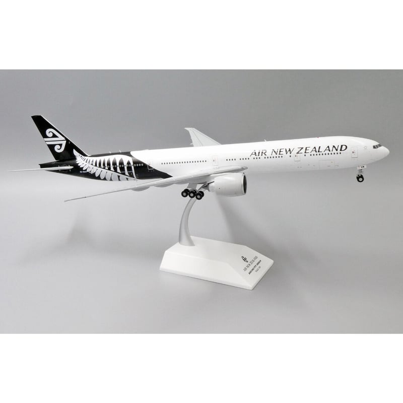 ホビット×ニュージーランド航空　ボーイング777 プラモデル ニュージーランド航空 ボーイング777 ホビット版プラモデル 模型