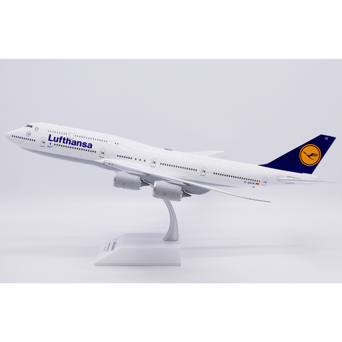 1/200 747-8 ルフトハンザドイツ航空 D-ABYR | ひこーきちゃん模型専門店