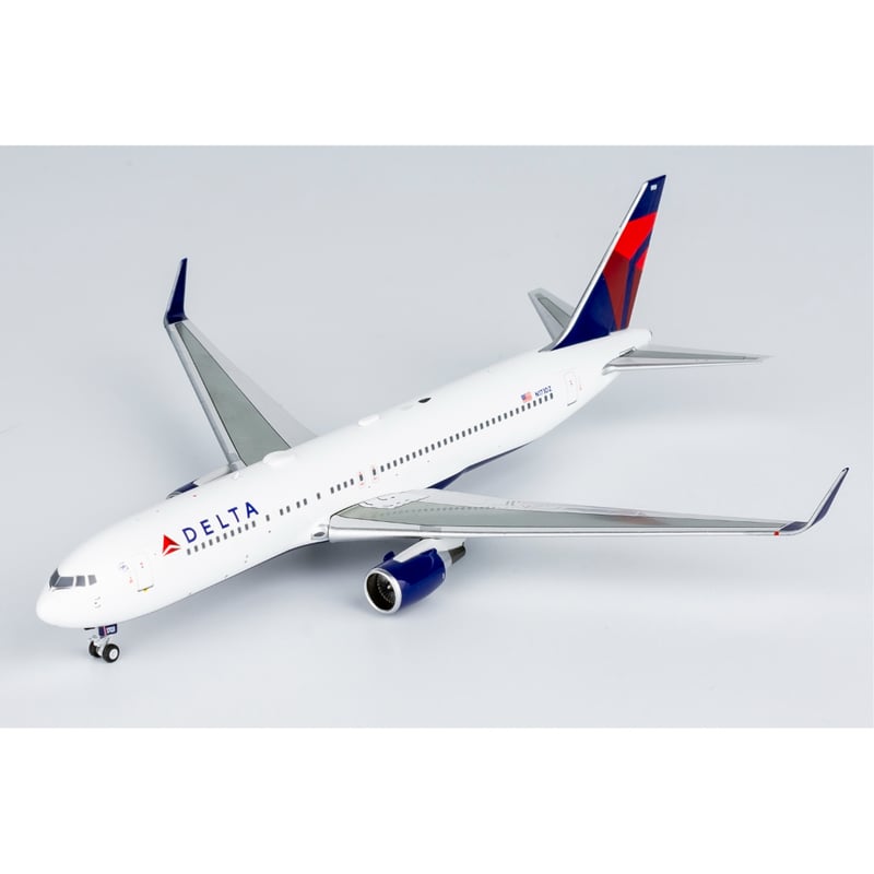 お取り寄せ商品】1/400 767-300ER/w デルタ航空 N173DZ