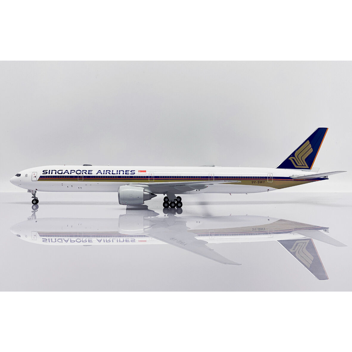 [JC Wings] 1/200 シンガポール航空 B777-300ER機体の大きさは