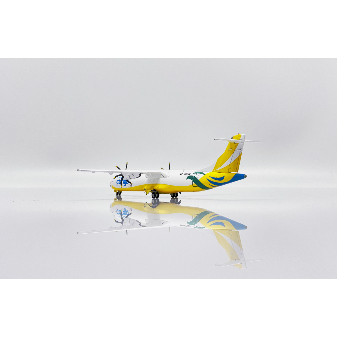 お取り寄せ商品】1/200 ATR72-500F セブパシフィック航空（初のATR-