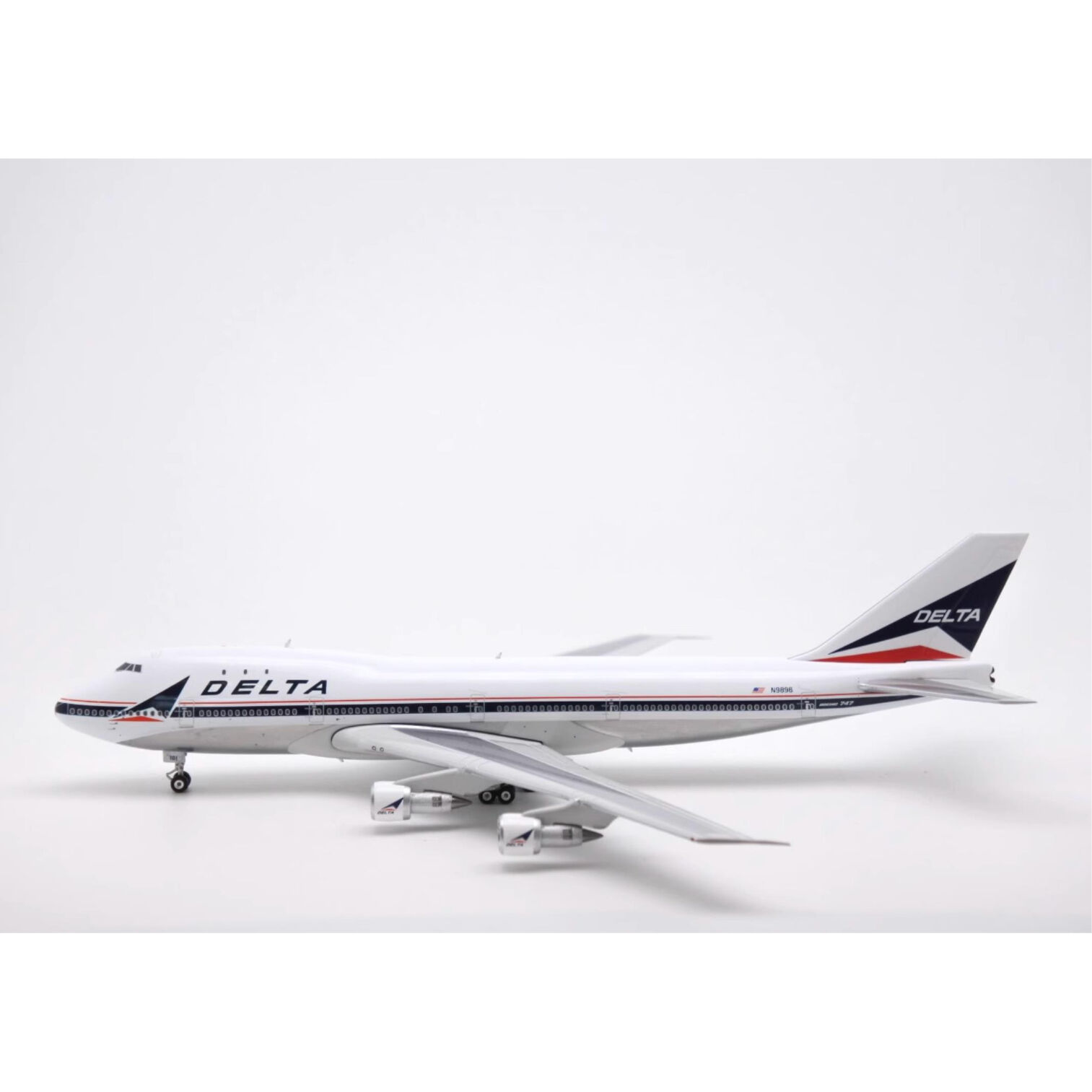 DELTA デルタ航空 747-100 N9898 1/400 モデル original