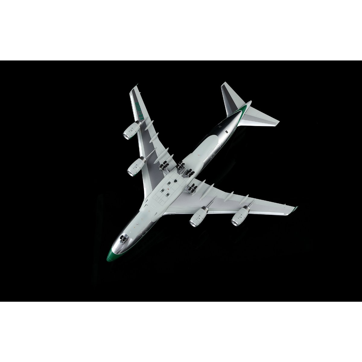 特価商品】【お取り寄せ商品】1/200 747-400F キャセイパシフィック