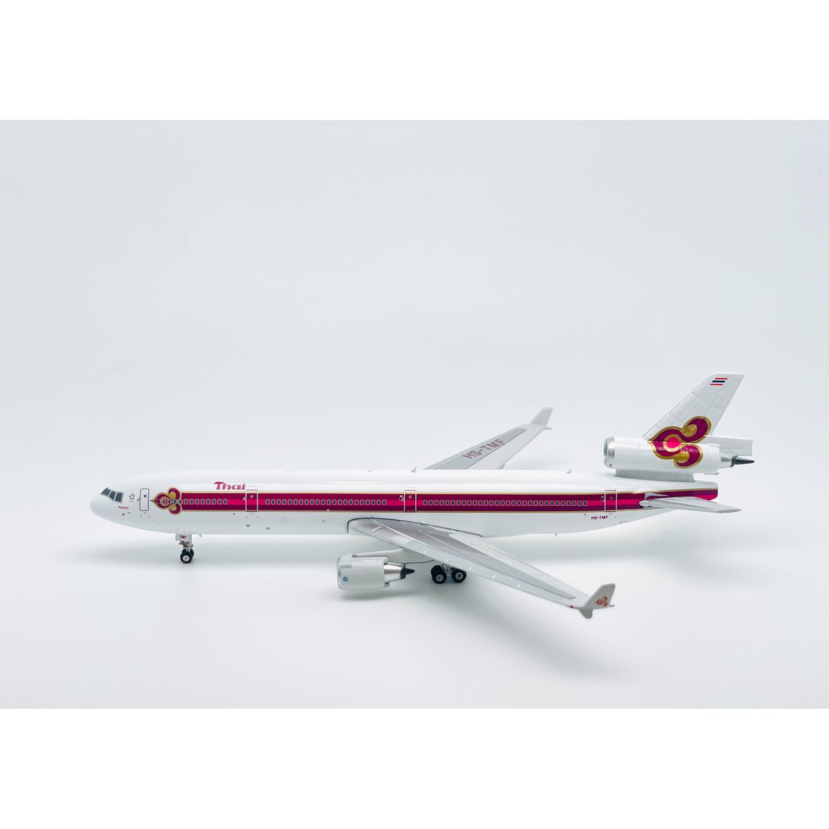 お取り寄せ商品】1/400 MD-11 タイ国際航空 HS-TMF