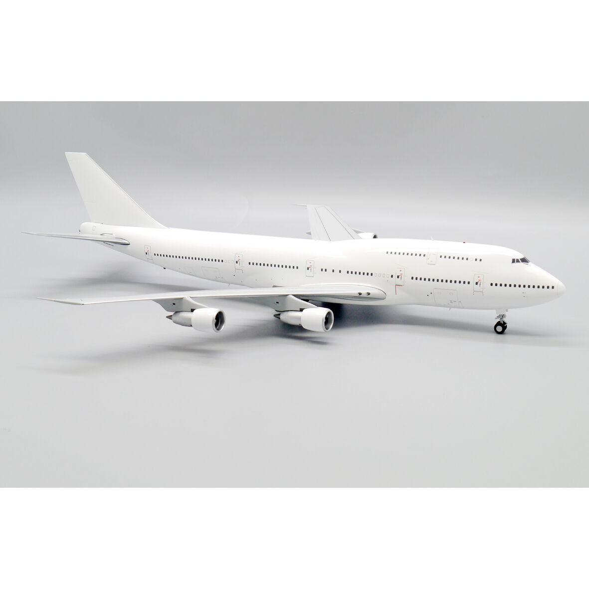 お取り寄せ商品】塗装DIY 1/200 Blank B747-300 