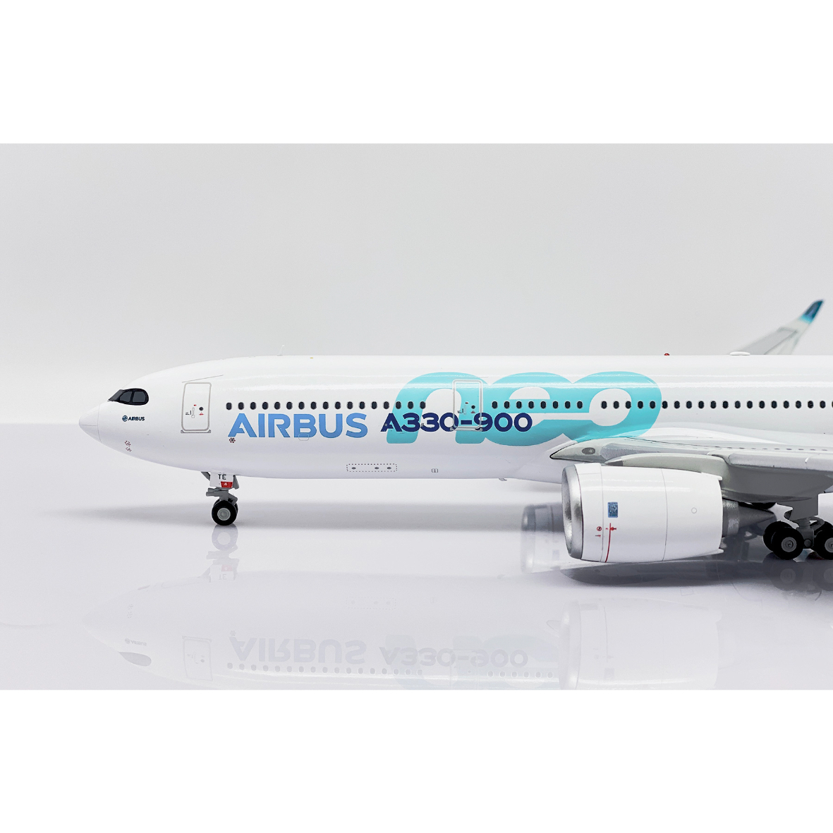 お取り寄せ商品】1/200 A330-900NEO エアバス社 「ハウス