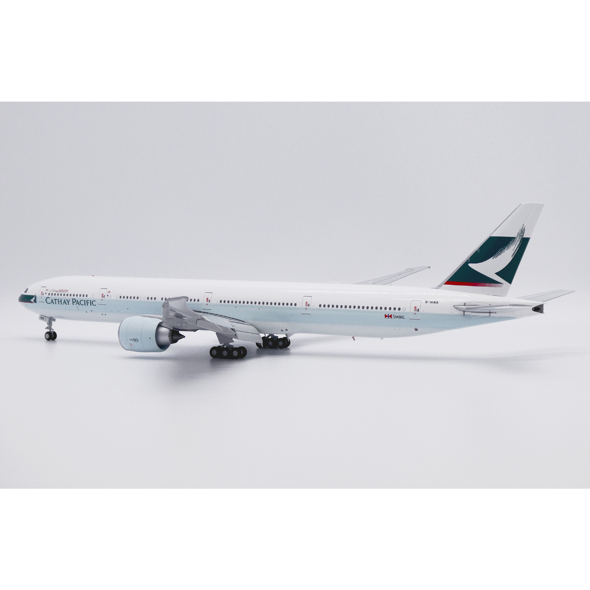1/200 777-300ER キャセイパシフィック B-HNR 1/200 777-300ER キャセイパシフィック B-HNR