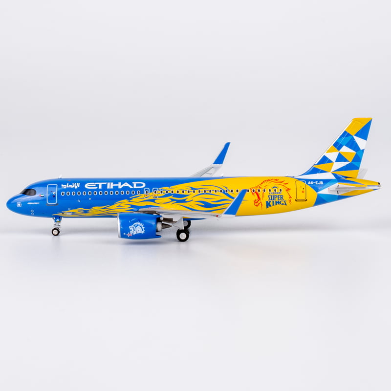 お取り寄せ商品】 1/400 A320neo エティハド航空「First A320n