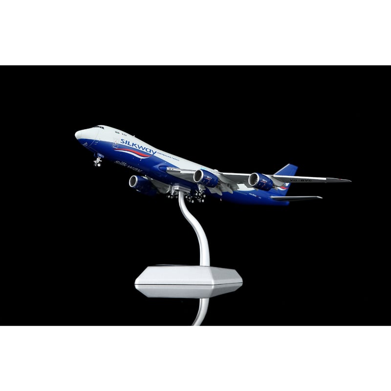 お取り寄せ商品】1/400 747-8F シルクウェイ・ウェスト・エアラインズ