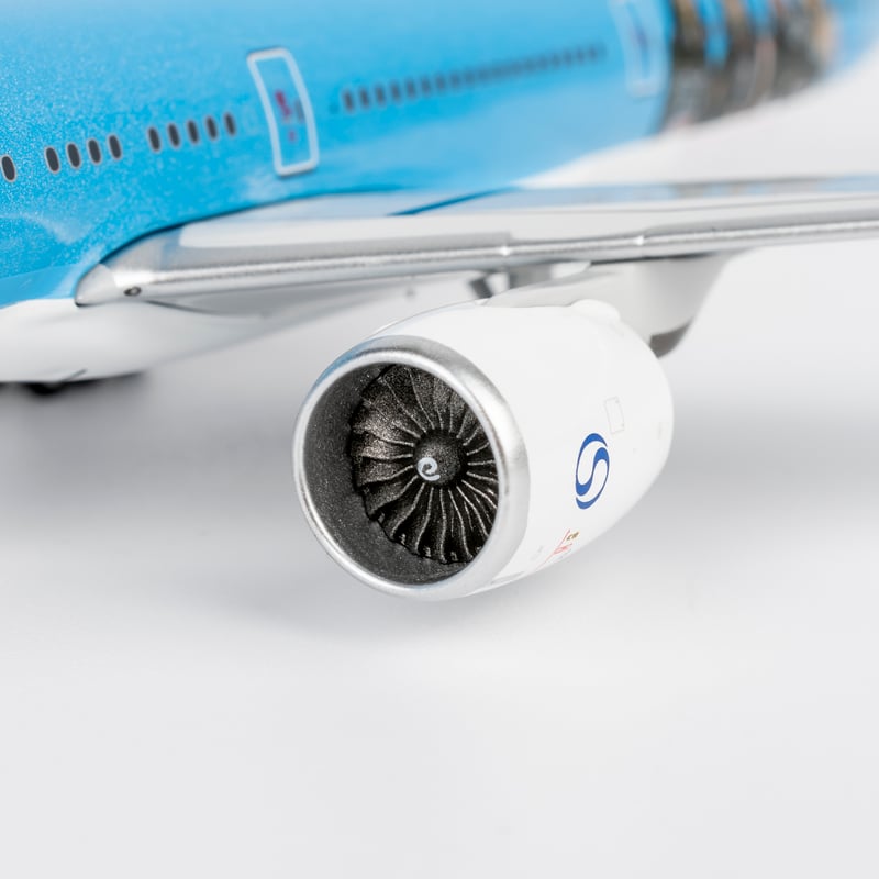 お取り寄せ商品】(ULTIMATE COLLECTION)1/400 777-300ER