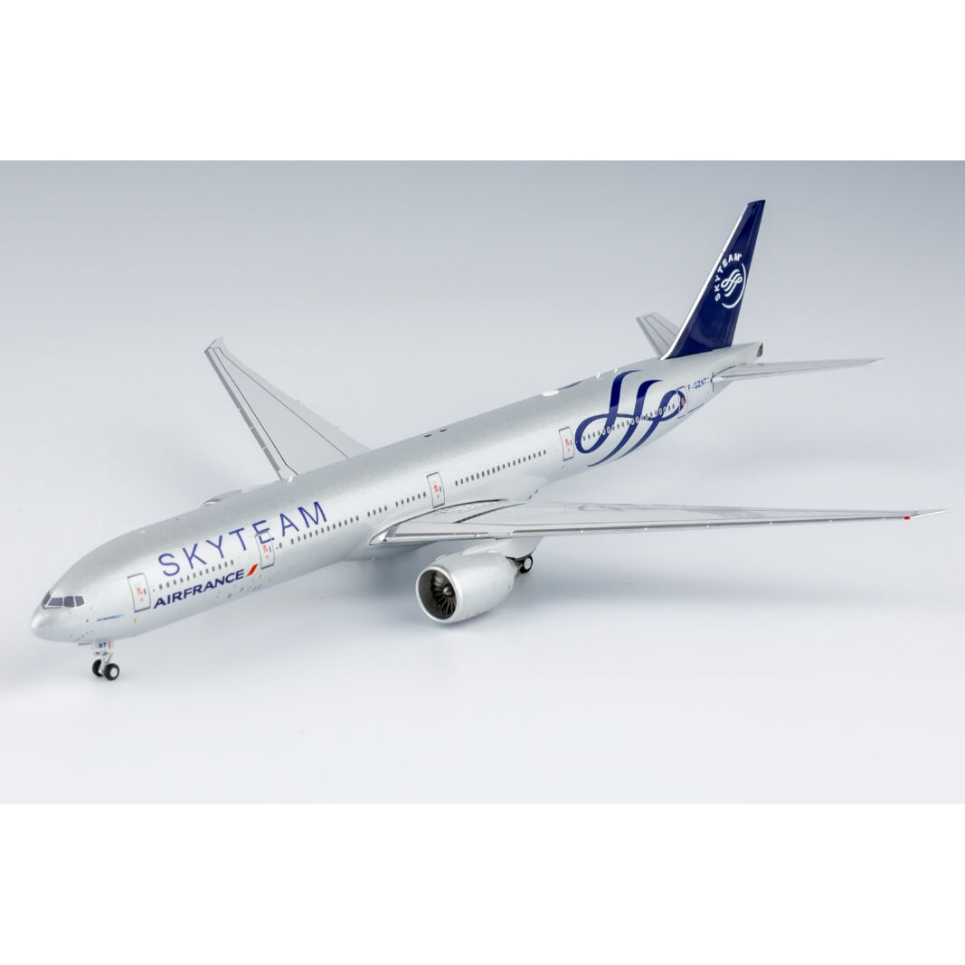ワンワールド スカイチーム スターアライアンス 777-300ERレア3点セット 1/400 777-300ER エールフランス航空「スカイチーム塗装機」 F-GZ