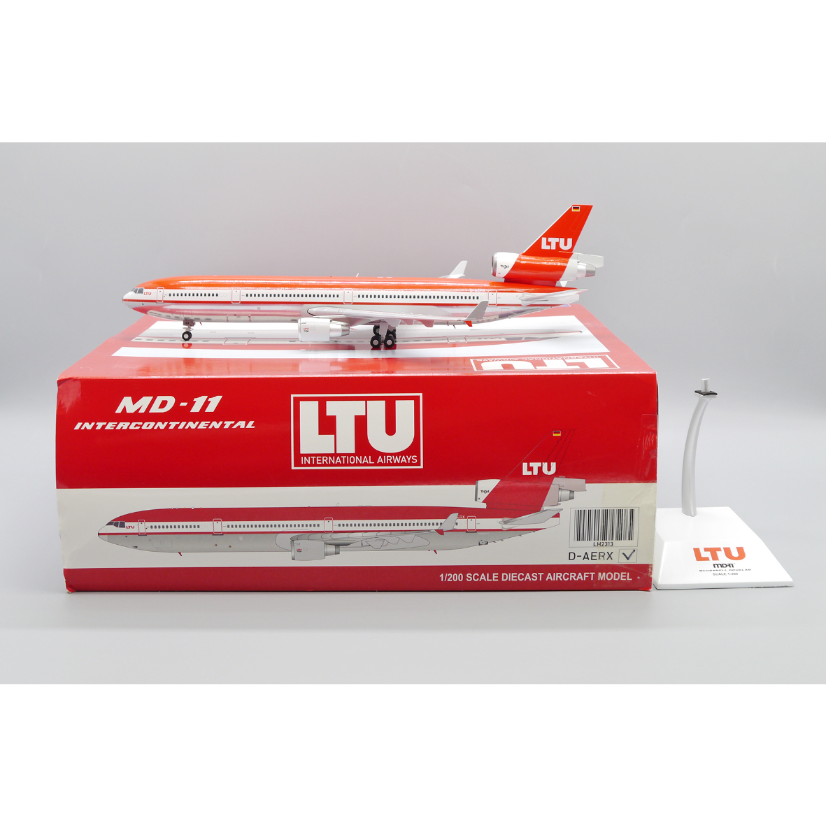 1/200 MD-11 LTU国際航空 D-AERX | ひこーきちゃん