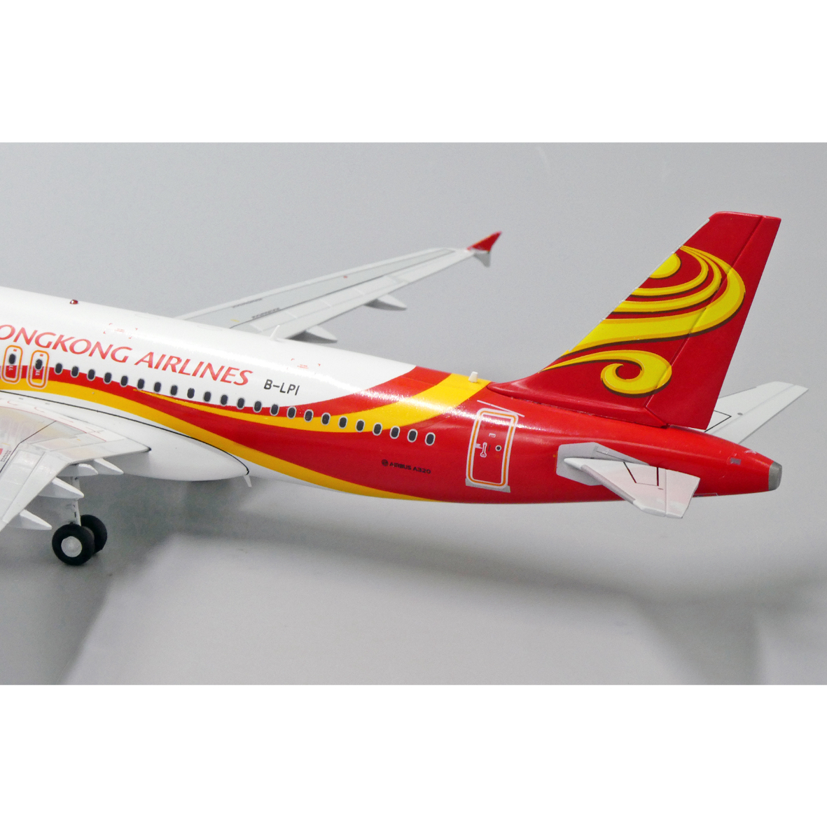 お取り寄せ商品】1/200 A320 香港航空 B-LPI | ひこーきちゃん