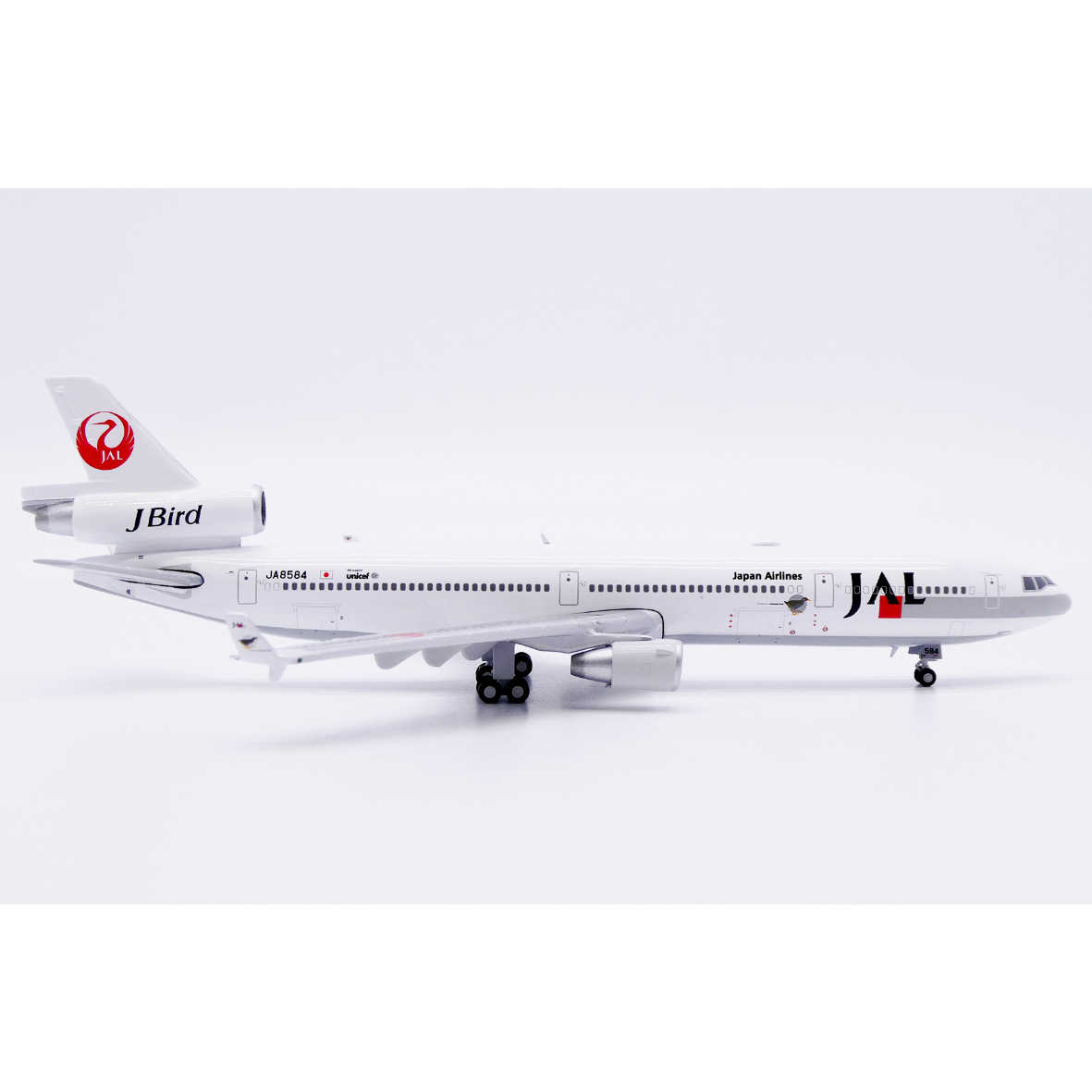 非売品・新商品情報】1/400 MD-11 JAL「J-Bird」 JA8584 |