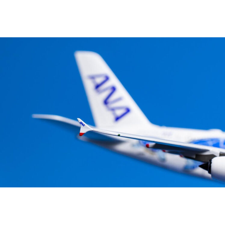 非売品・新商品情報】1/400 A380 ANAフライングホヌ ハワイの「空」ANA