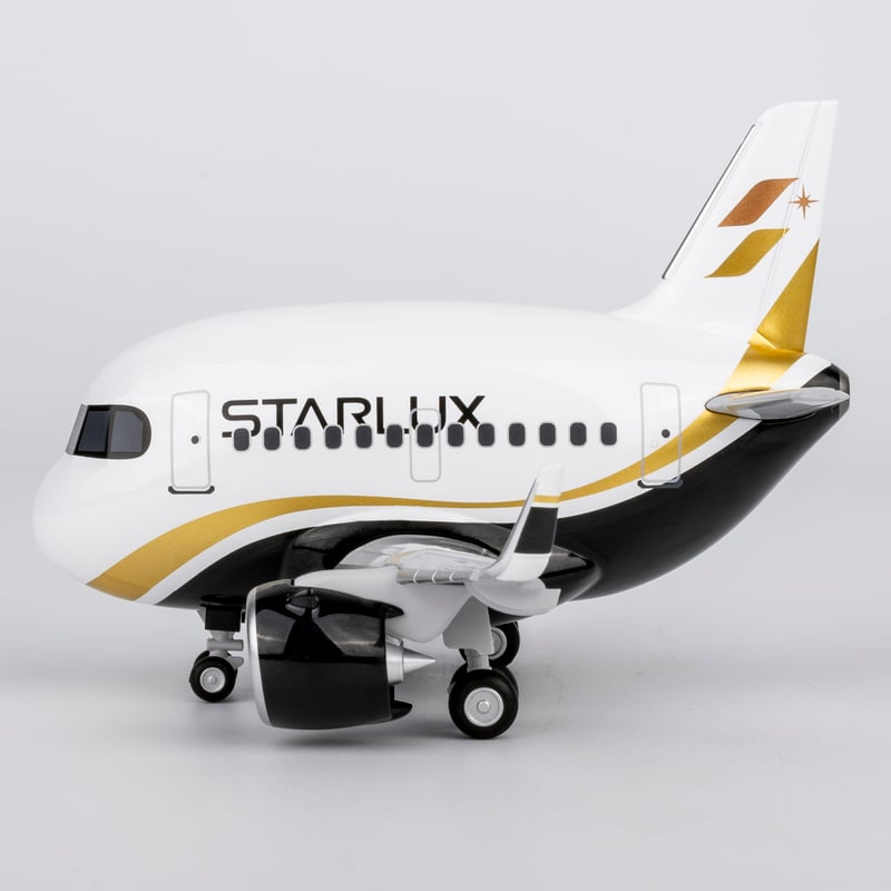 お取り寄せ商品】（たまごひこうき・Snap-Fit Cute）A321neo スター