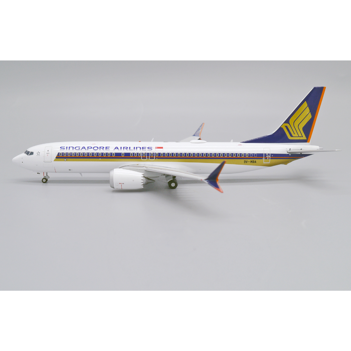 シンガポール航空 737MAX8 9V-MBA 1/200 1/200 737 MAX 8 シンガポール航空 9V-MBA | ひこ