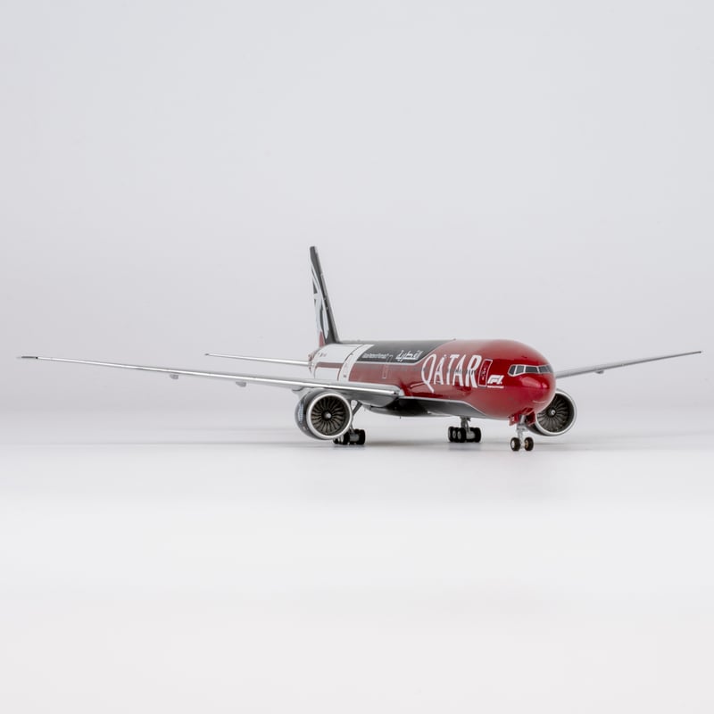 1/400 777-300ER カタール航空「新フォーミュラ1特別塗装機」 A7-BEG