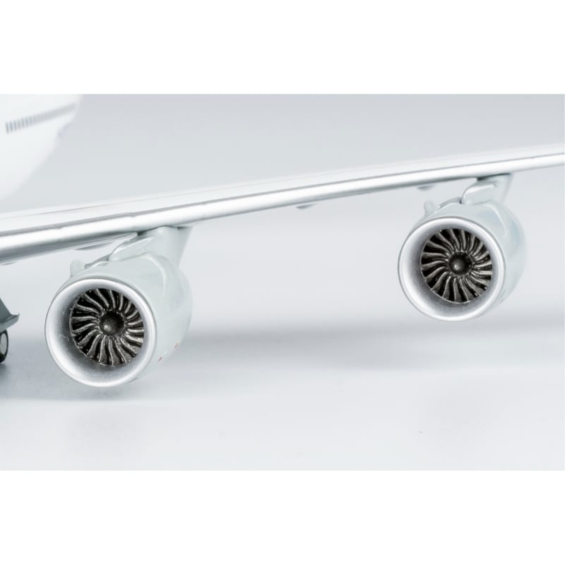 1/400 747-8 ルフトハンザドイツ航空「5 Starhansa特別塗装機」 D-