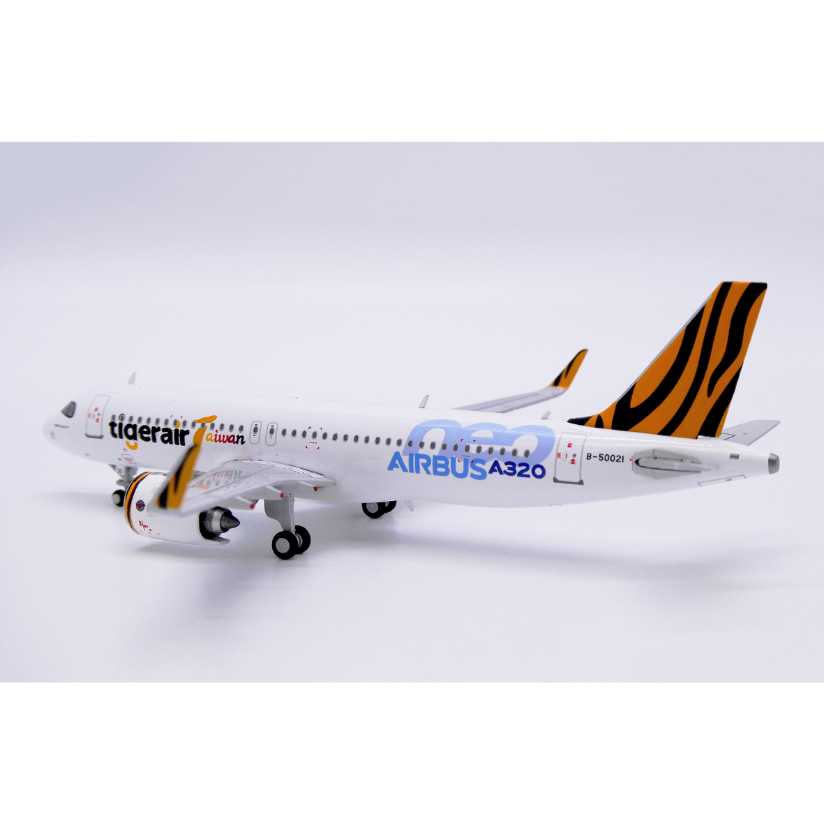 【新品】TigerAir A320 タイガーエアー台湾 1/150飛行機 模型 新品】TigerAir A320 タイガーエアー台湾 1/150飛行機 模型 お