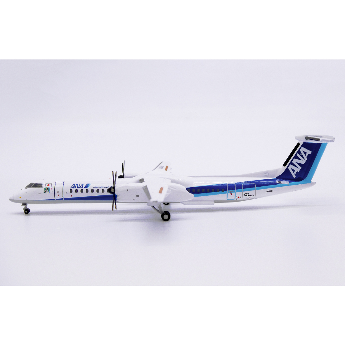 非売品・新商品情報】1/400 Dash 8-Q400 ANAウイング