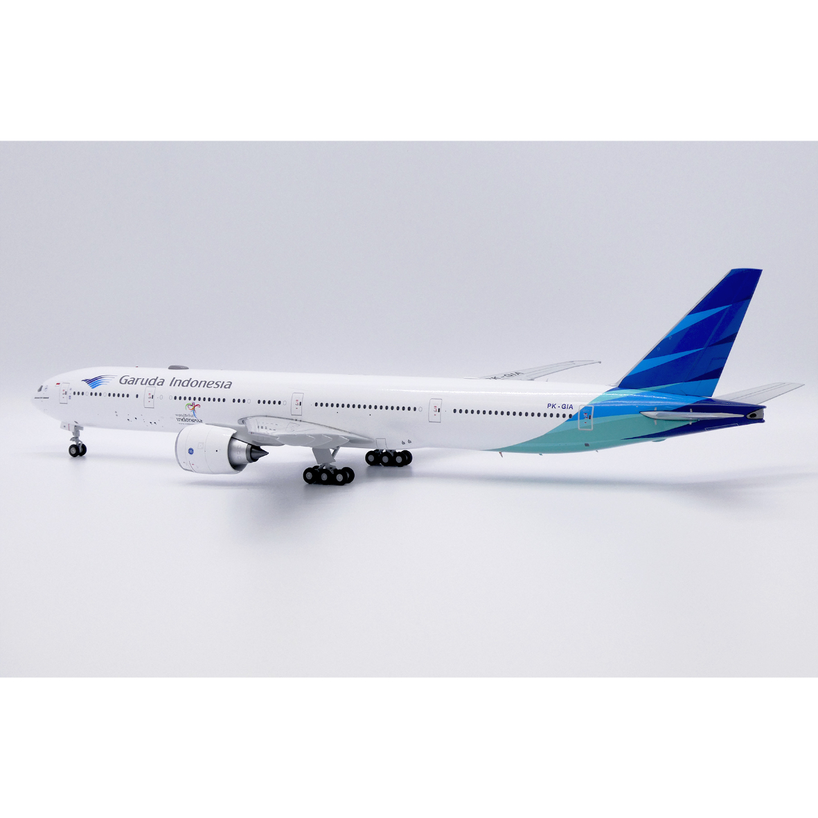 ガルーダインドネシア航空 777-300ER PK-GII 1/400 ガルーダインドネシア航空 777-300ER PK-GII 1/400 - メルカリ